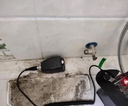 莱城屋顶漏水维修公司分享下卫生间漏水的危害及解决方法